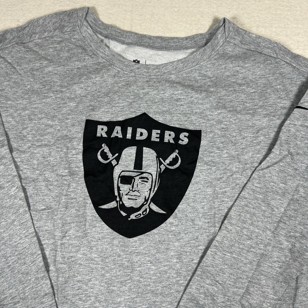 Nike Las Vegas Raiders Women XL Gray French Terry Long Sleeve Spell Out Back NWT